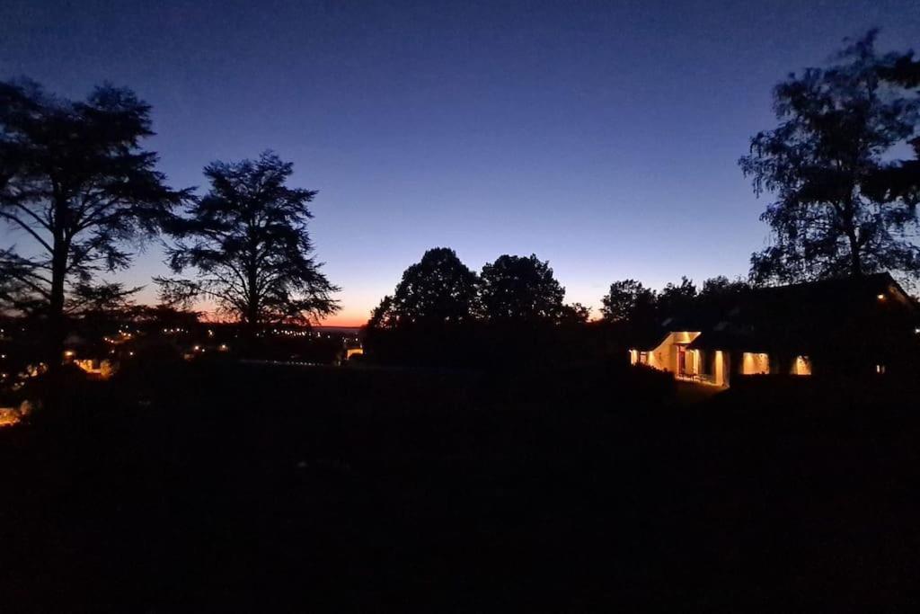 Loft Les Deux Cedres Avec Vue Panoramique Apartamento Charleville-Mézières Exterior foto
